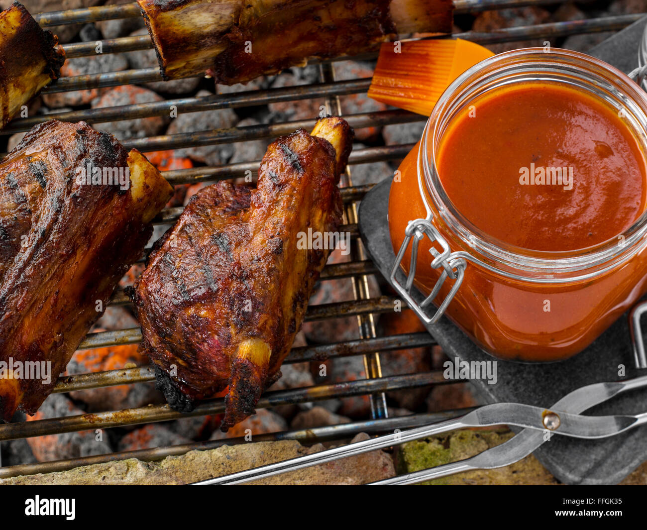 Sauce grill hi-res stock photography and images - Alamy
