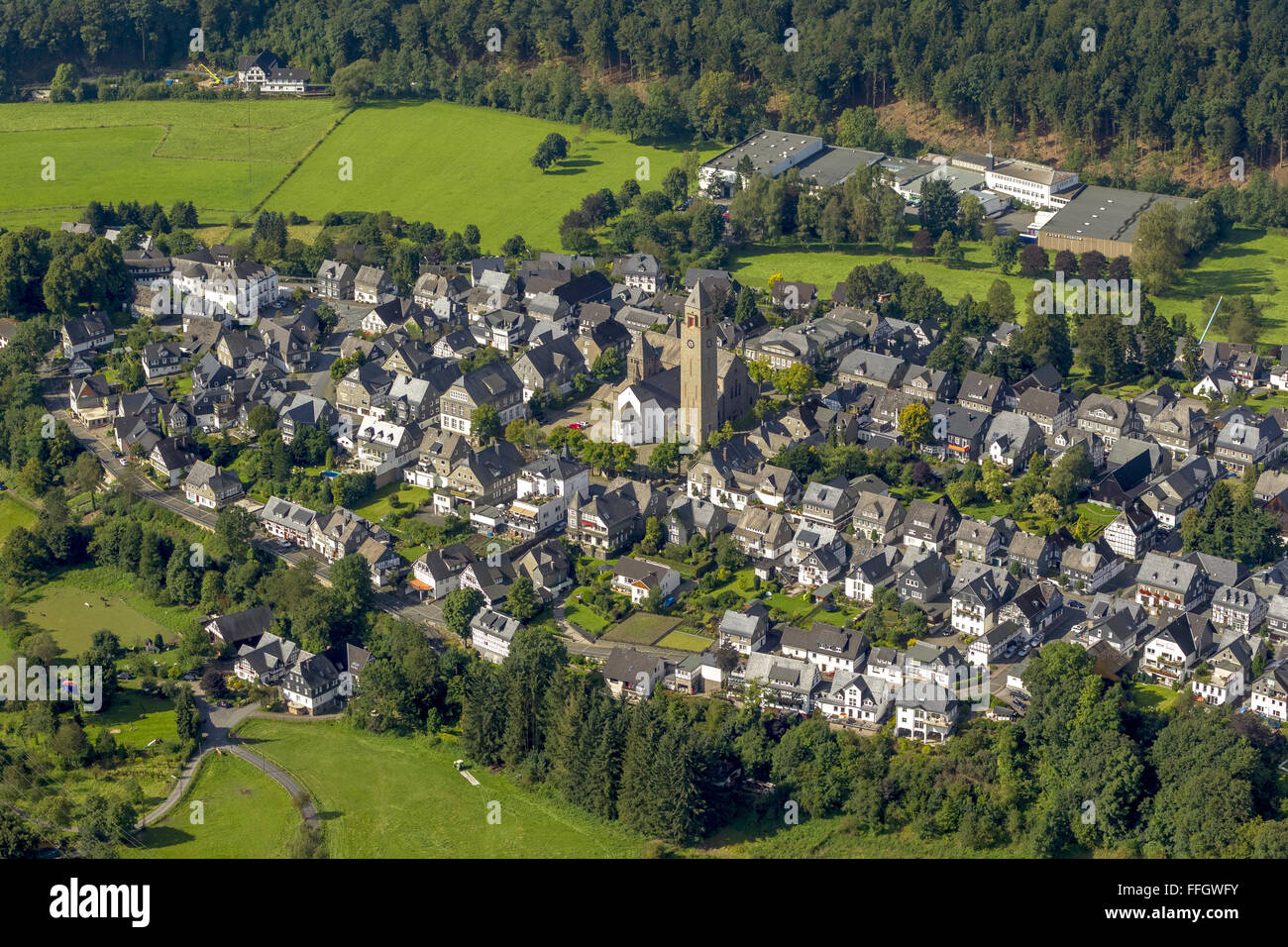 Aerial view, Kath. Kirche St.Alexander between West Street and East Street,  street village character, parallel street layout Stock Photo - Alamy