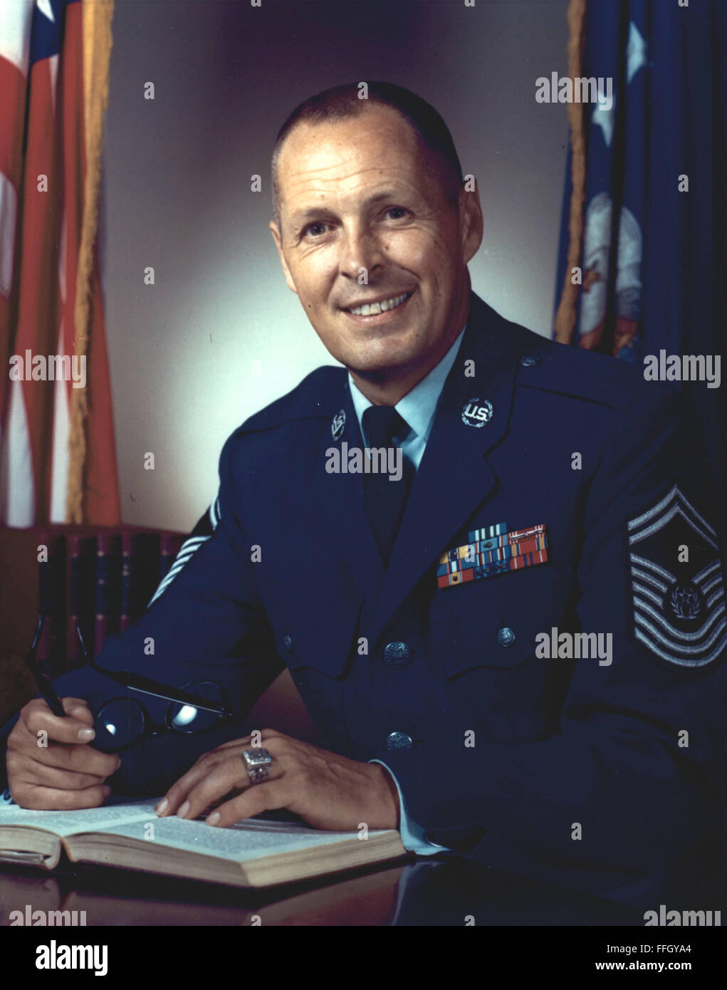 Chief master sergeant air force hi-res stock photography and images - Alamy