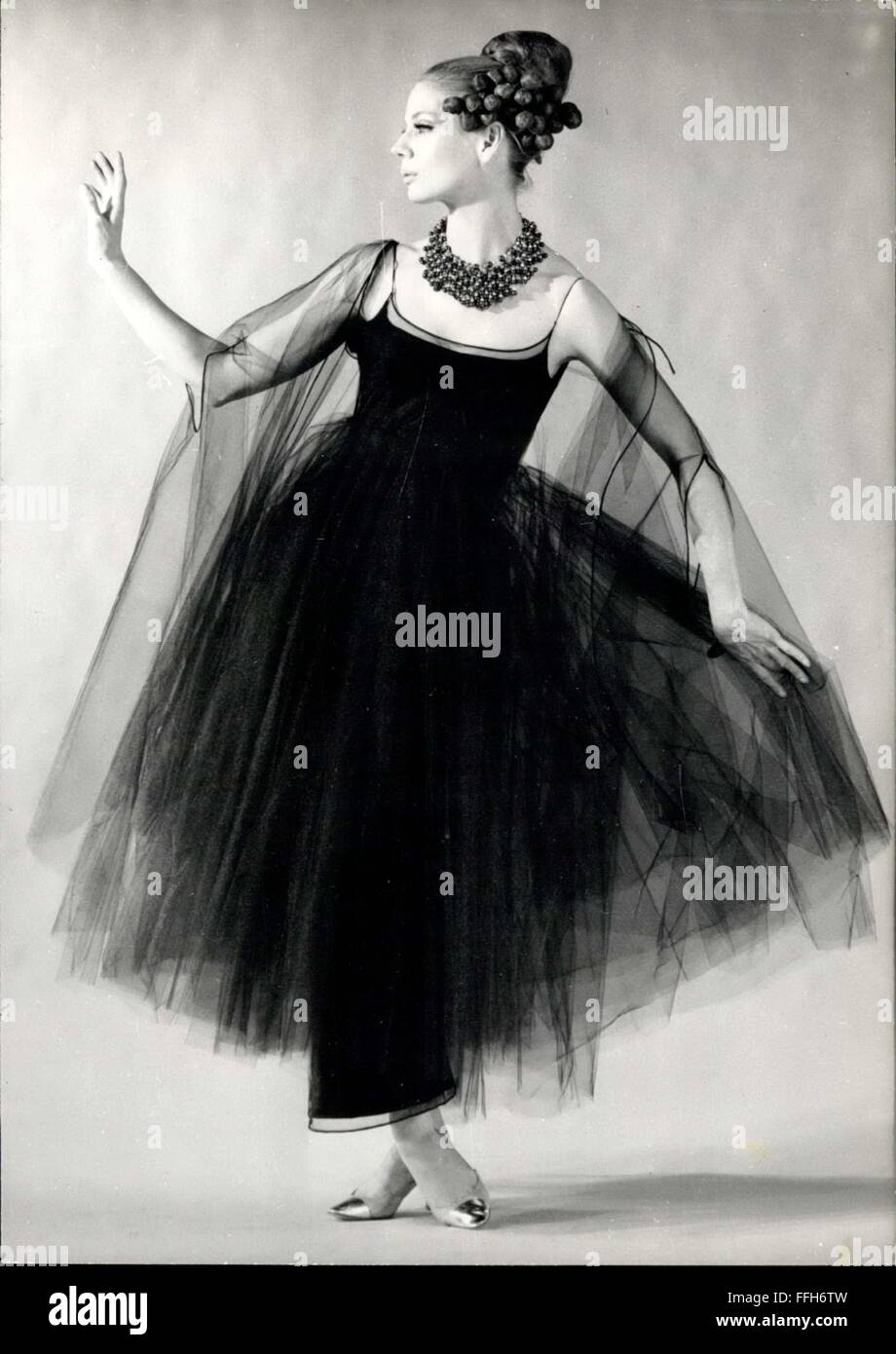 1966 - ''Cassandre'': Tulle is the fashionable material with Haute ...