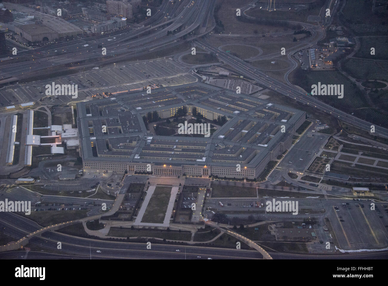 Washington, District of Columbia, USA. 13th Feb, 2016. Aerial view of the Pentagon from a commercial airliner before dawn on Saturday, February 13, 2016.Credit: Ron Sachs/CNP © Ron Sachs/CNP/ZUMA Wire/Alamy Live News Stock Photo