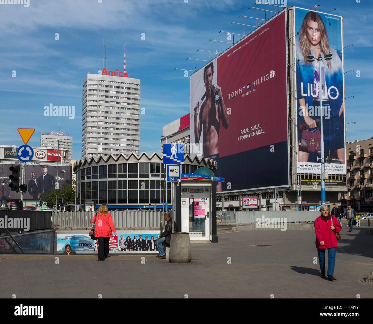 Rafael Nadal on Tommy Hilfiger billboard in Warsaw, Poland Stock Photo - Alamy