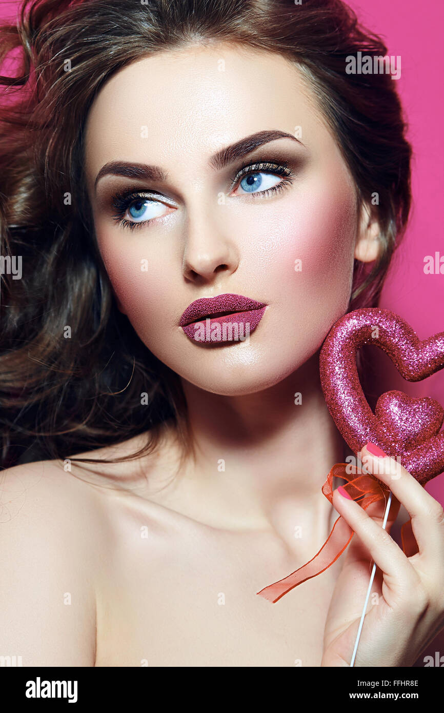 Glamor hi res stock photography and images Alamy