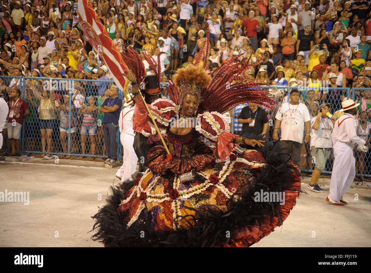 Samba Video Costumed samba dancers perform in the Sambadrome during the parade of ...