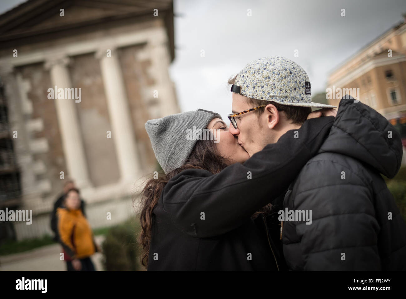 The love mob hi-res stock photography and images - Alamy