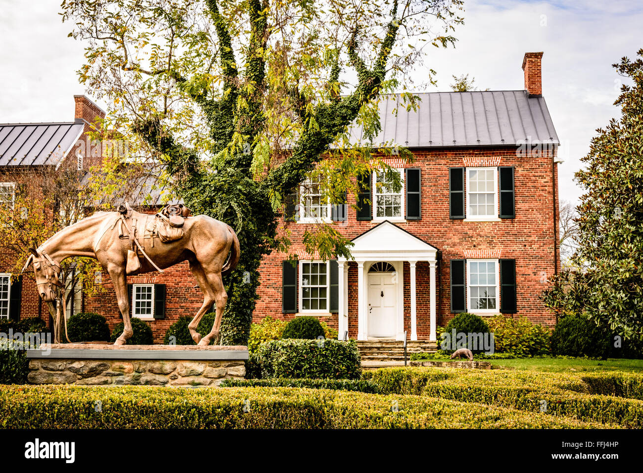 Civil War Horse Sculpture, National Sporting Library & Museum, 102 The