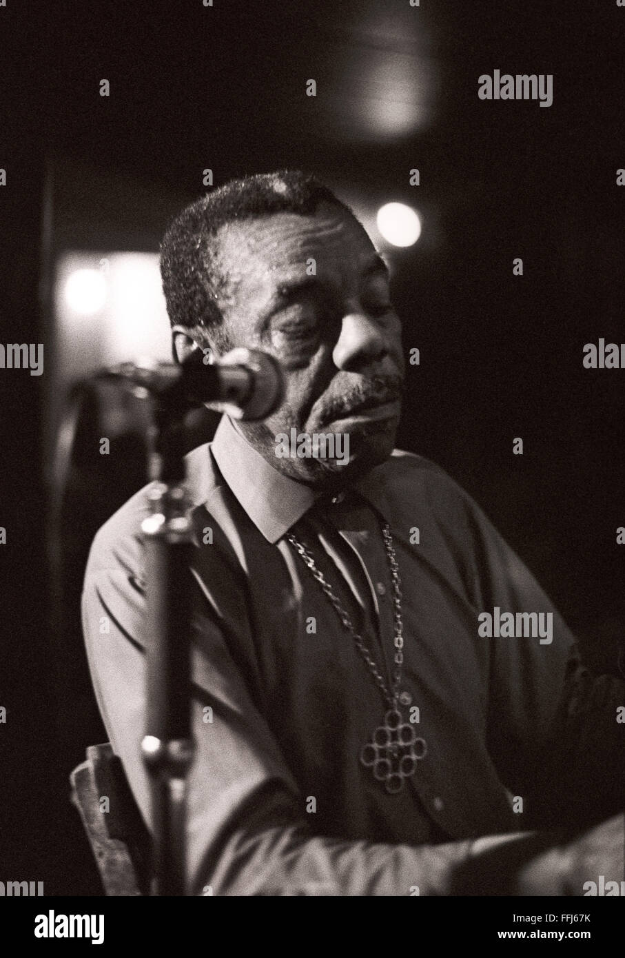 Champion Jack Dupree playing the blues in an English club in the 70s Stock  Photo - Alamy