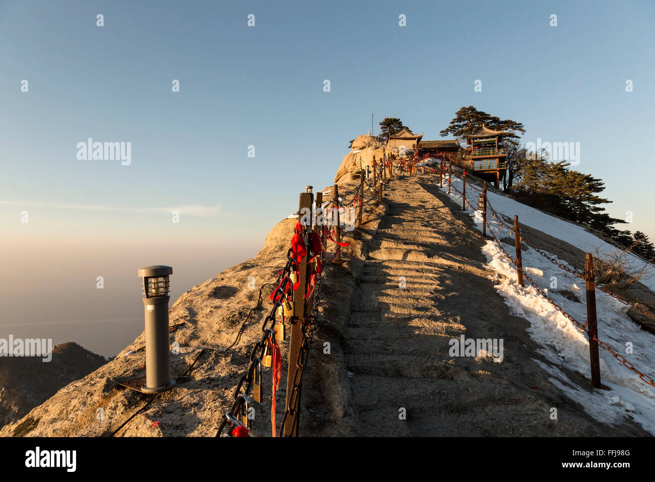 View of the West Peak of Mount Huashan, China Stock Photo