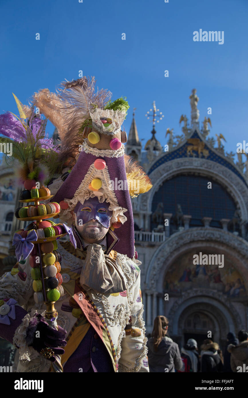 Venetian Carnivale Costume Stock Photo - Alamy