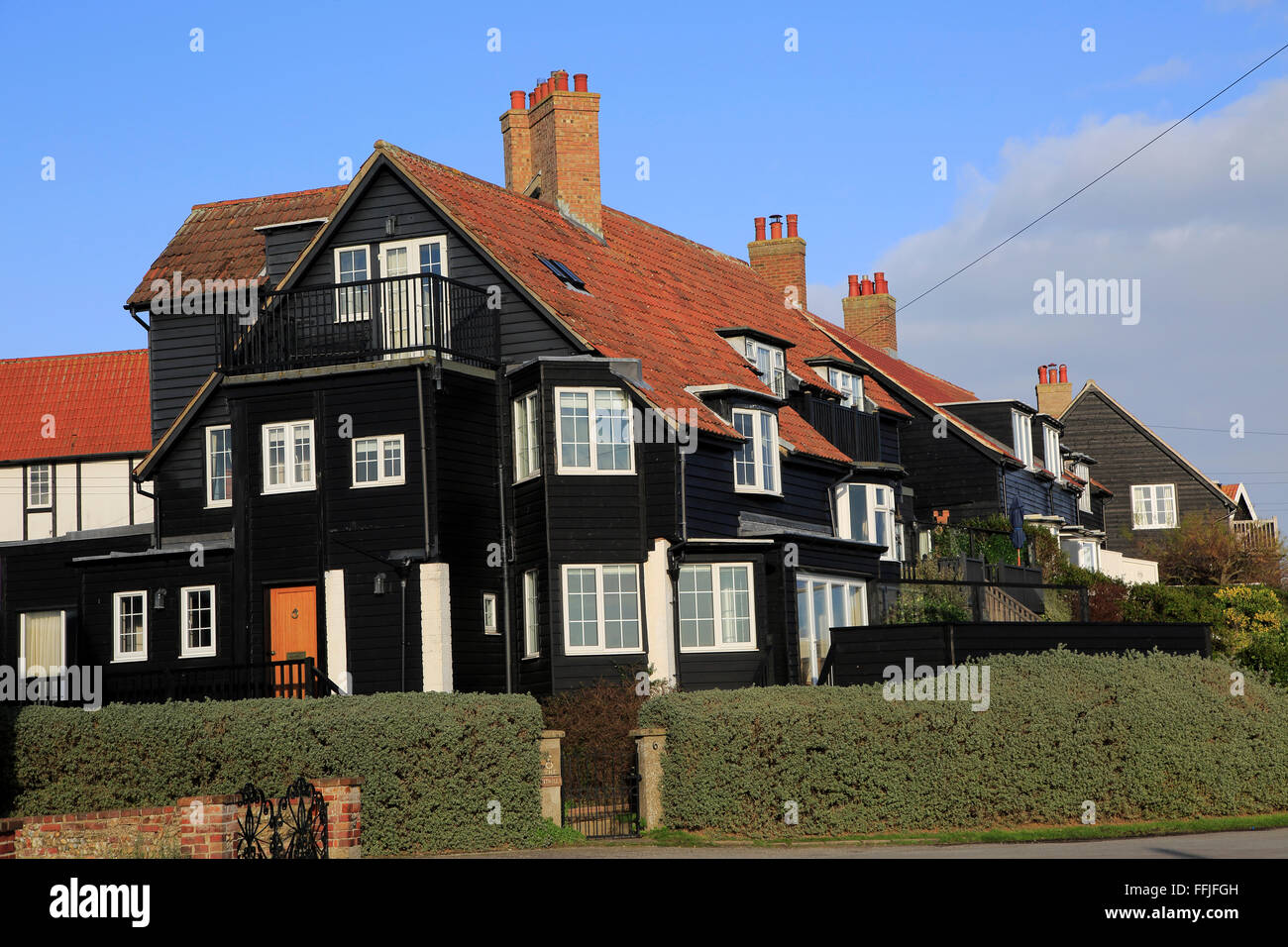 Clapboard house uk hires stock photography and images Alamy