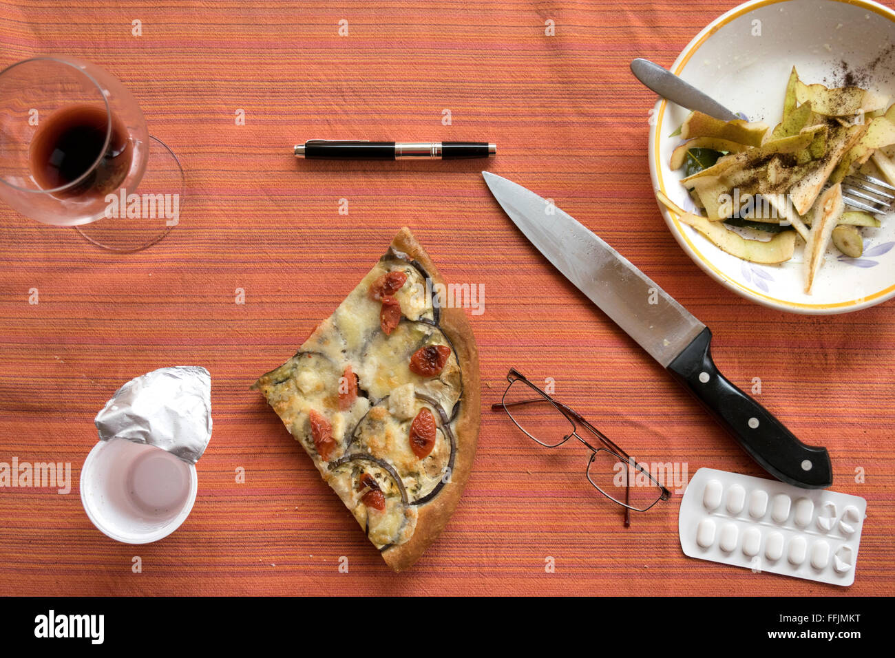 concept of the end of a lunch break in a flat lay photography Stock Photo