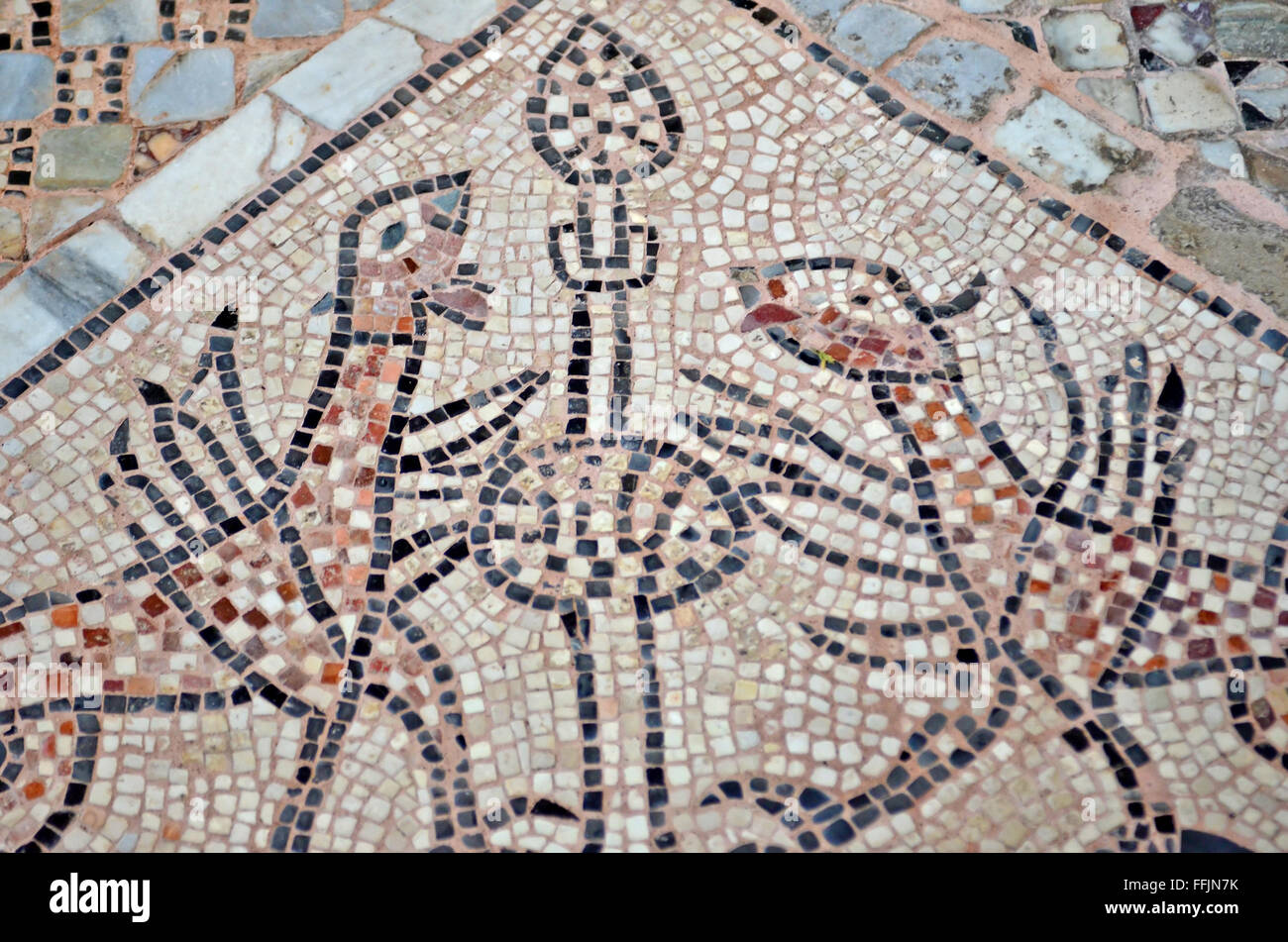 Mosaic tiles roman ancient byzantine hi-res stock photography and ...