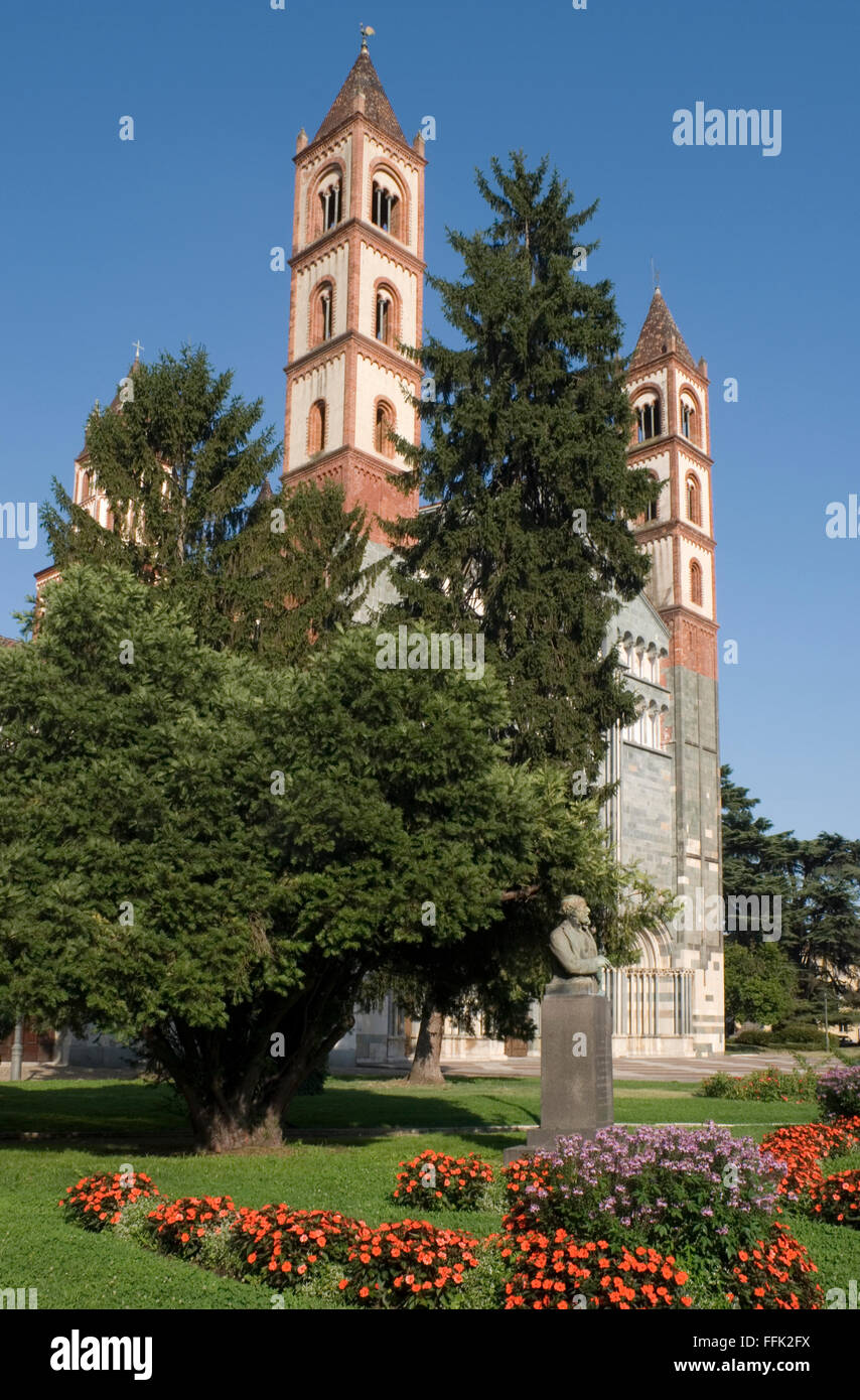 St Andrea basilica in the city of Vercelli, Piedmont region, Italy Stock Photo