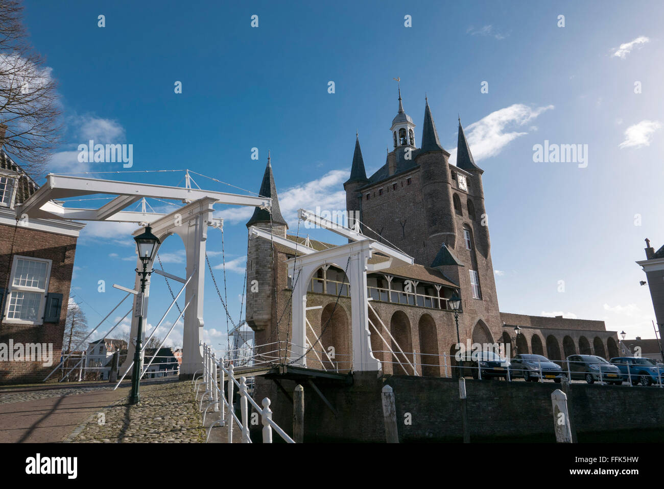 Zuidhavenpoort, Oude Haven, Zierikzee, Provinz Seeland, Niederlande | Zuidhavenpoort, Oude Haven, Zierikzee, Zeeland, Netherland Stock Photo