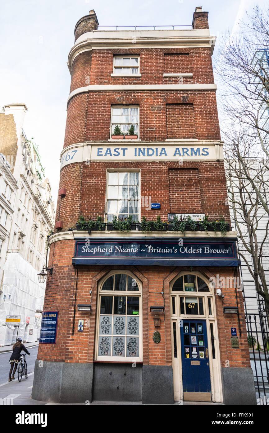 East India Arms public house in London's Square Mile - The East India Arms is a four-storey building in classic Edwardian style Stock Photo