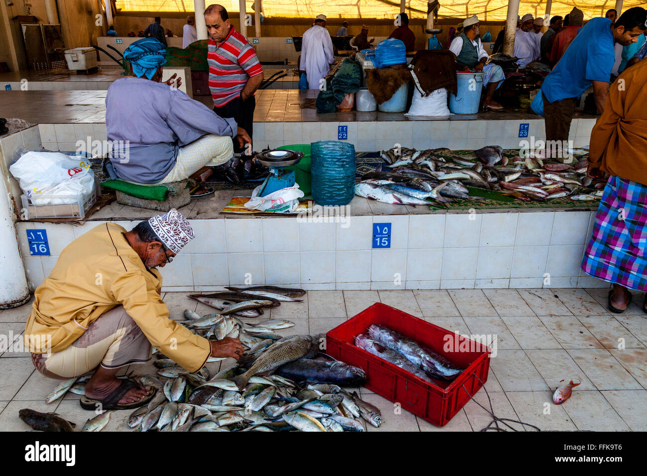 The Fish Market At Muttrah, Muscat, Sultanate Of Oman Stock Photo Alamy