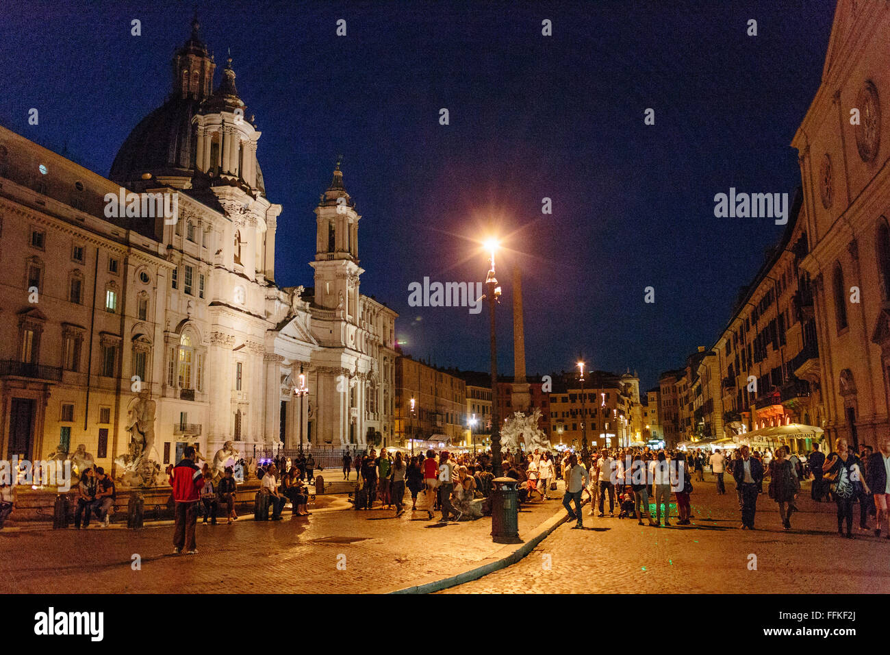 Piazza Navona, Rome, Italy at night Stock Photo - Alamy