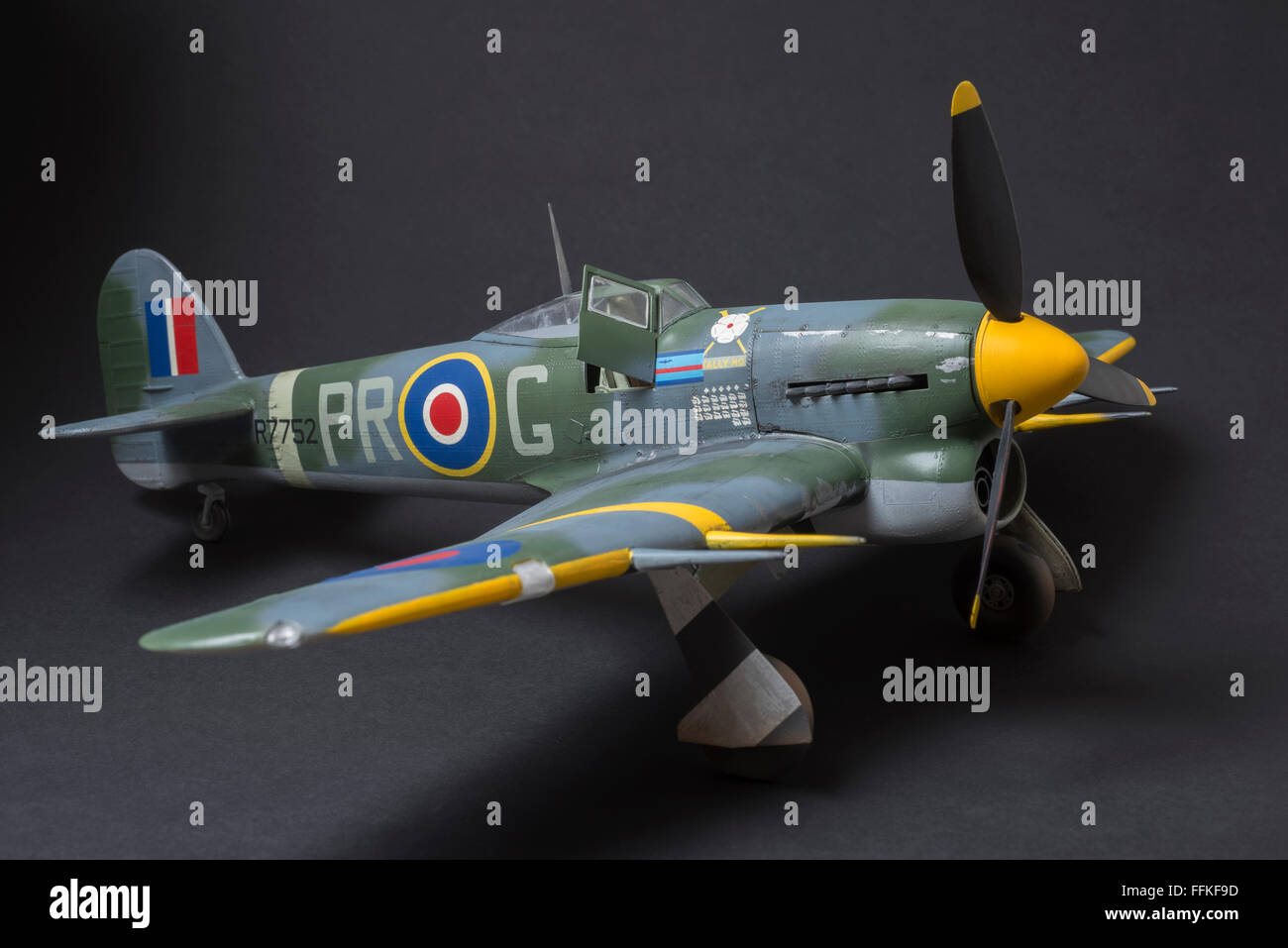 Hawker Typhoon Mk 1B aircraft, WWII, RAF markings. 1:32 fine scale ...