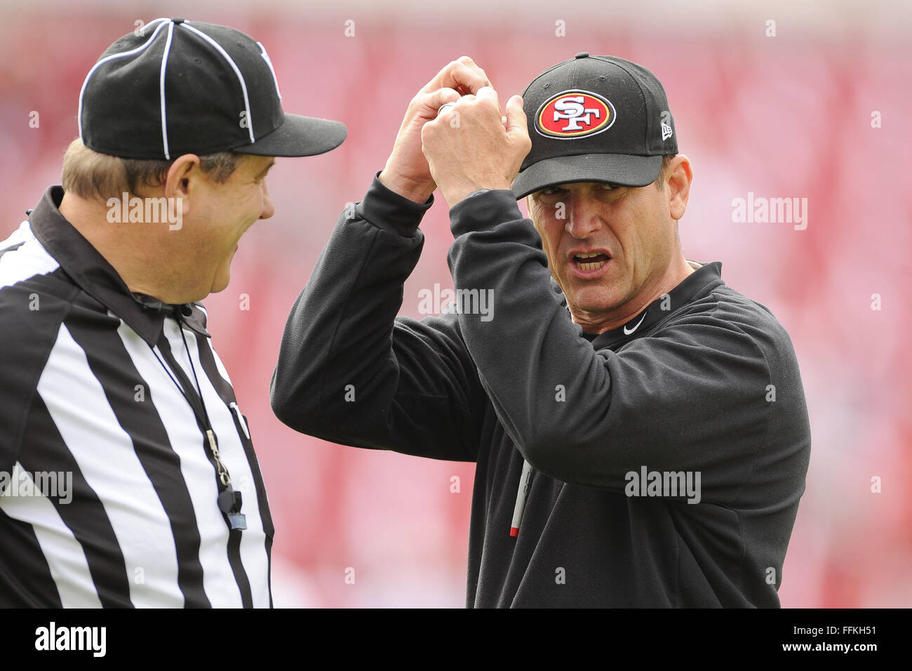 Tampa, FL, USA. 15th Dec, 2013. San Francisco 49ers head coach Jim Harbaugh during the 49ers 33-14 win over the Tampa Bay Buccaneers at Raymond James Stadium on December 15, 2013 in Tampa, Florida. ZUMA PRESS/Scott A. Miller © Scott A. Miller/ZUMA Wire/Alamy Live News Stock Photo