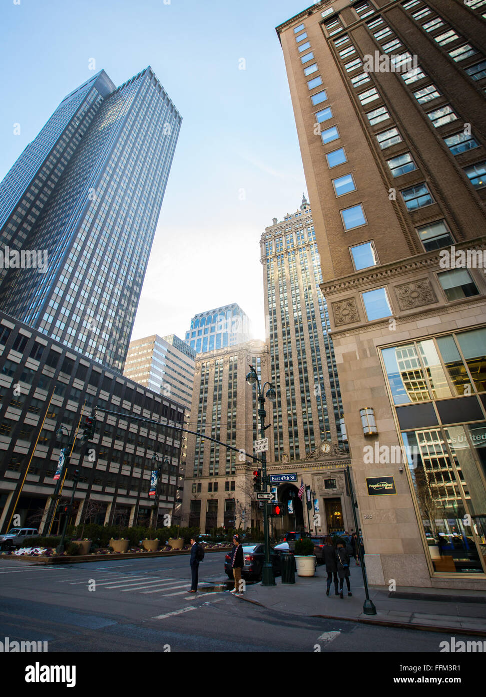 Street corner crowd new york hires stock photography and images Alamy