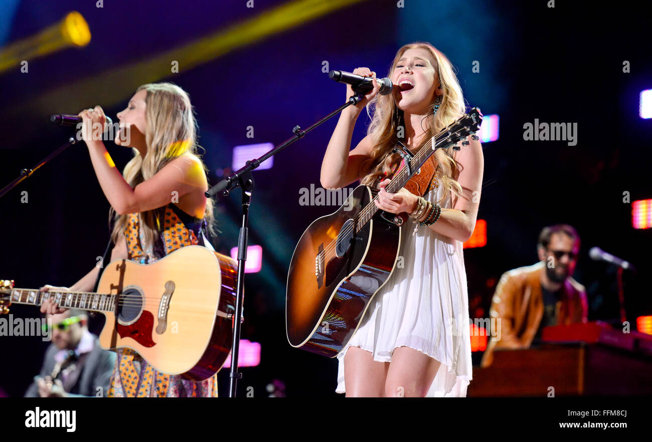 Musical duo Maddie & Tae performing at the CMA Fest in Nashville Tennessee Stock Photo
