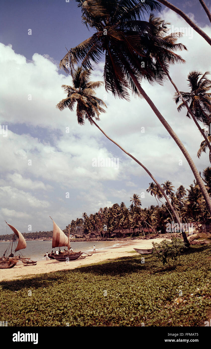 geography / travel, Sri Lanka, Hikkaduwa, beaches, dugout canoe with sails, 1970s, Additional-Rights-Clearences-Not Available Stock Photo