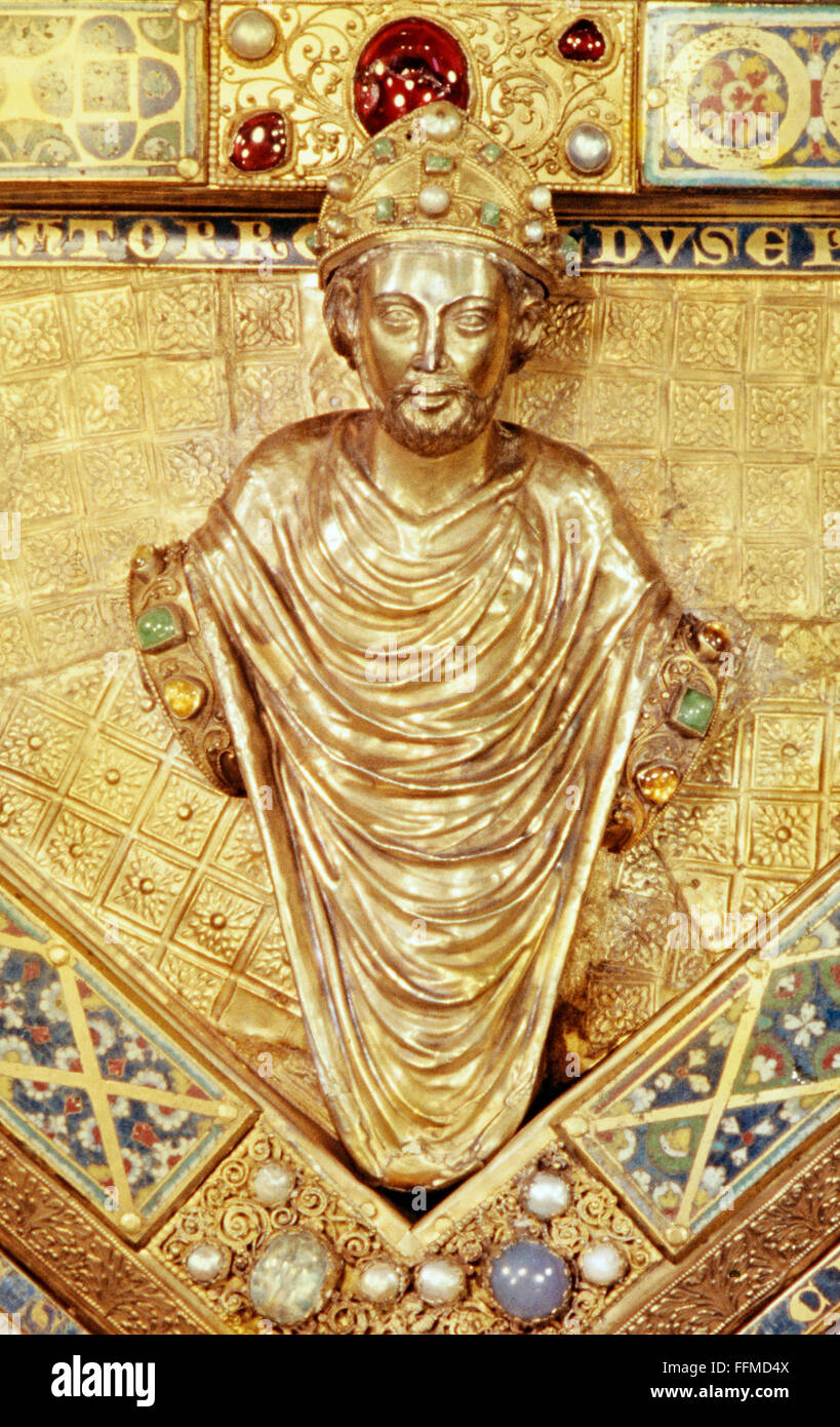 Rainald of Dassel, circa 1118 - 14.8.1167, Archbishop of Cologne 1159 - 1167, Archchancellor of Italy, half length, sculpture by Nikolaus of Verdun, between 1190 and 1225, Shrine of the Three Kings, Cologne, Stock Photo