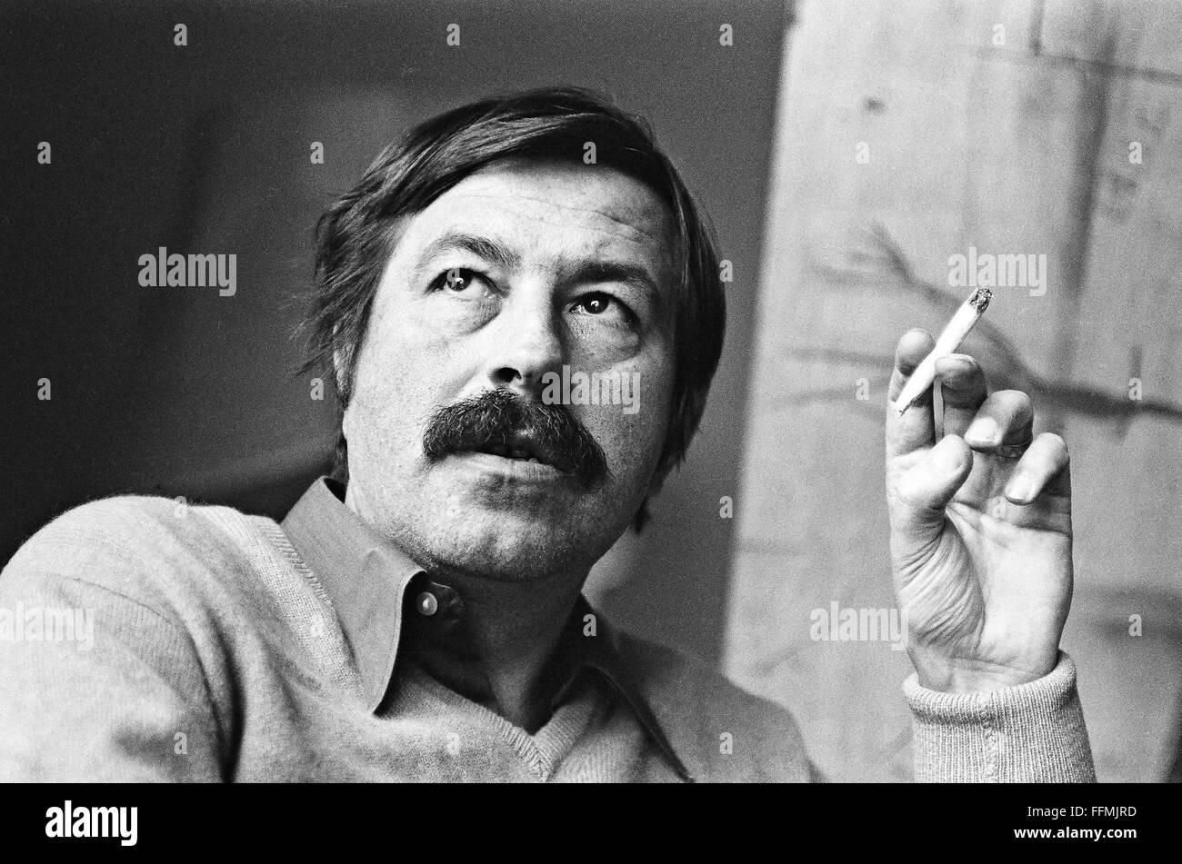 Grass, Günter, 16.10.1927 - 13.4.2015, German author / writer, portrait, 5.9.1970, Stock Photo
