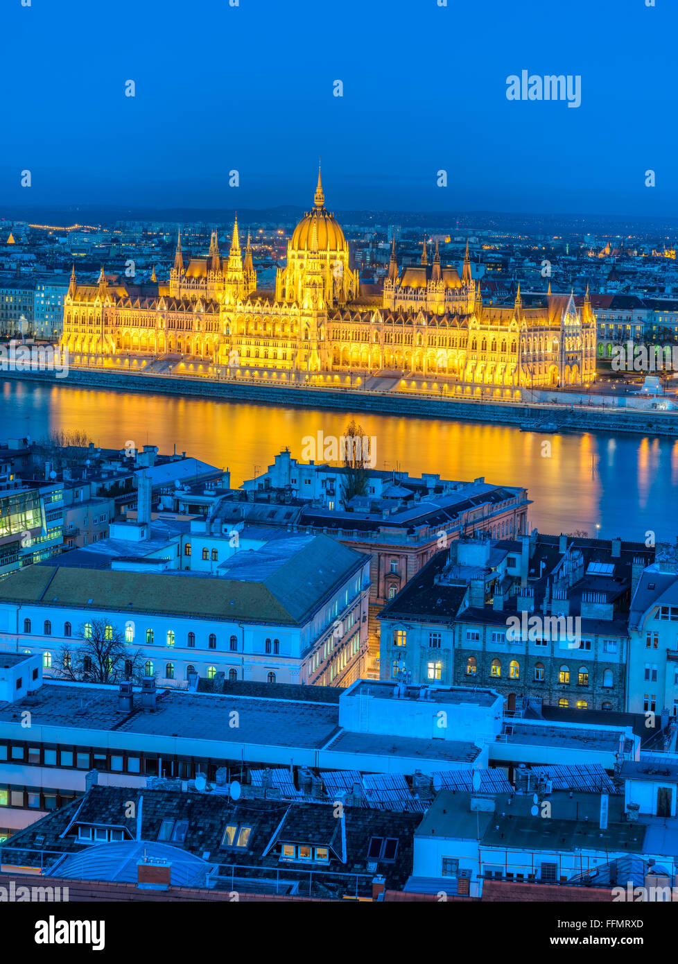 Parliament hungary hi-res stock photography and images - Alamy