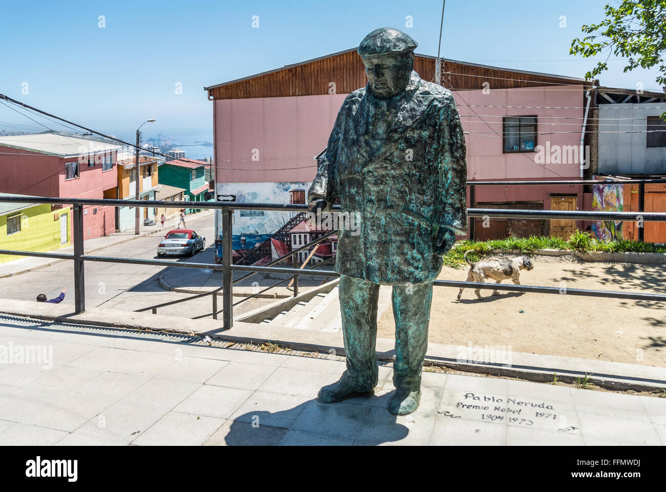 Statue of the Nobel Prize Winner Pablo Neruda in Valparaiso, Chile , where he had one of h Stock Photo