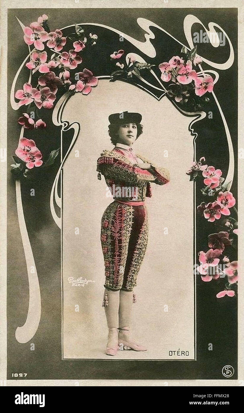 la Bella Otéro - Belle Époque  - Vintage postcard - 1900 Stock Photo