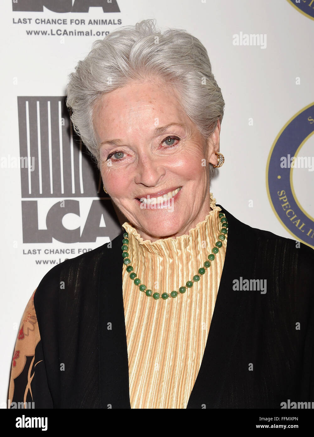 Lee Meriwether High Resolution Stock Photography and Images - Alamy