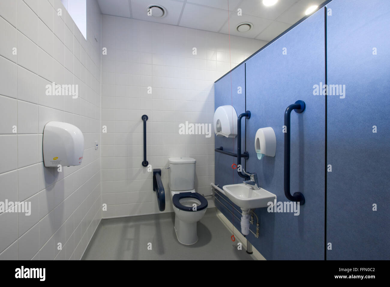 Modern office toilets and washroom Stock Photo - Alamy