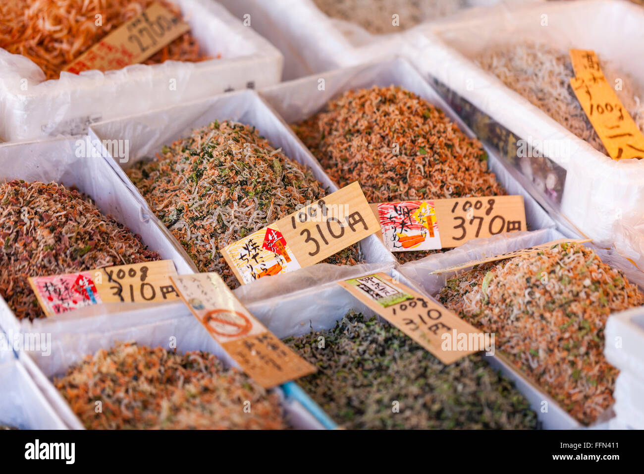 Sale of Japanese traditional products Stock Photo - Alamy