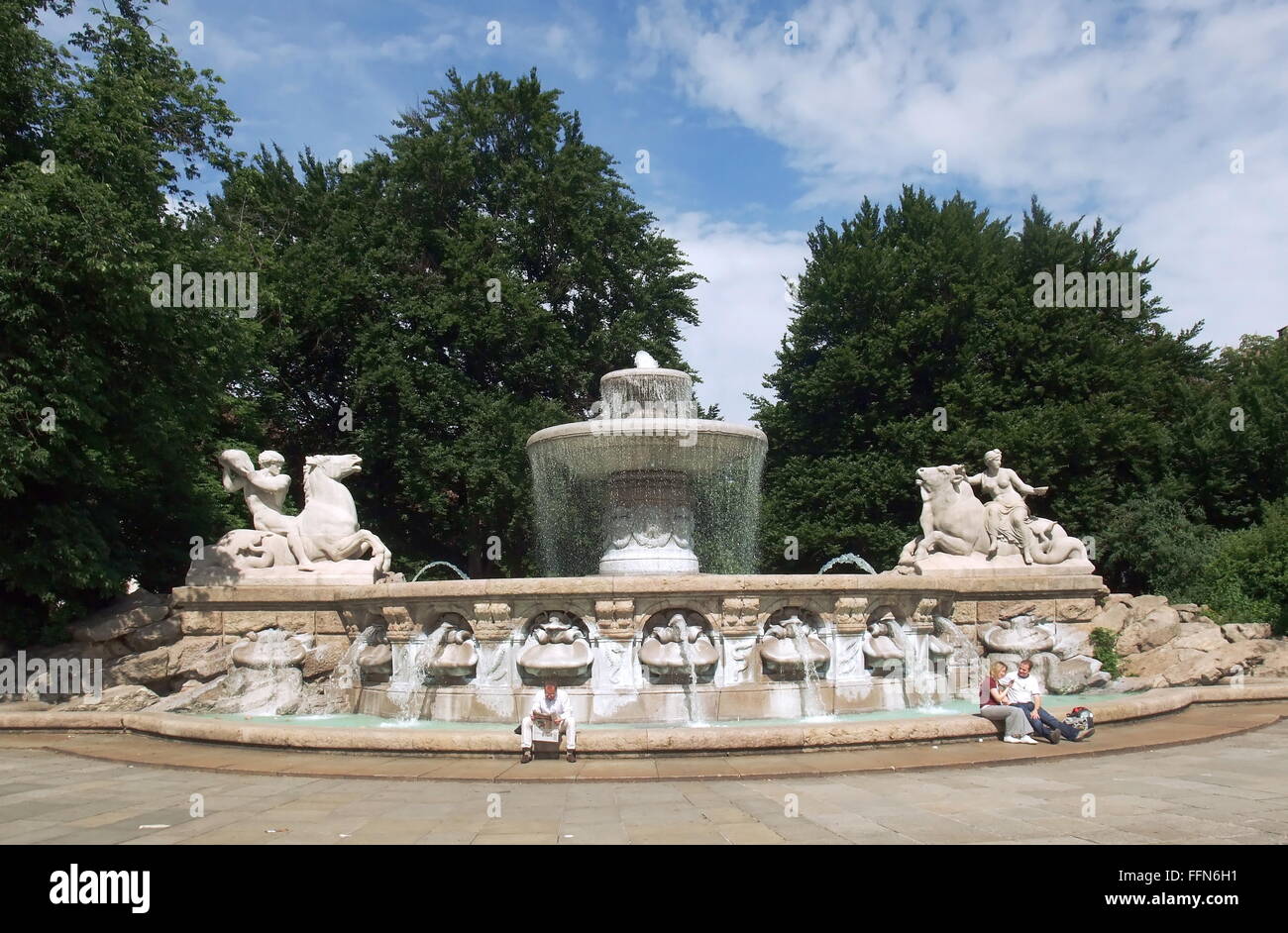 geography / travel, Germany, Bavaria, Munich, fountains, Wittelsbach Fountain at Lenbach Square, built: 1893 - 1895 by Adolf von Hildebrand, Additional-Rights-Clearance-Info-Not-Available Stock Photo