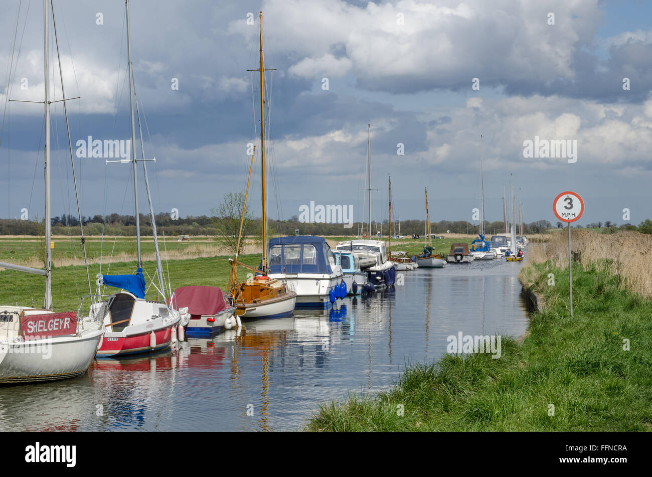 Upton Dyke boatyard, Norfolk Broads Stock Photo Alamy