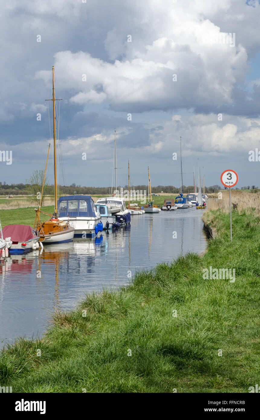 Upton Dyke boatyard, Norfolk Broads Stock Photo Alamy