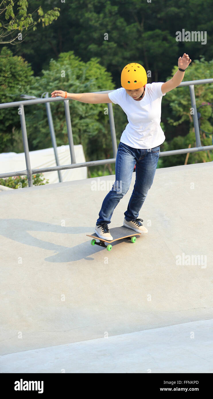 skateboarding woman at skatepark Stock Photo Alamy