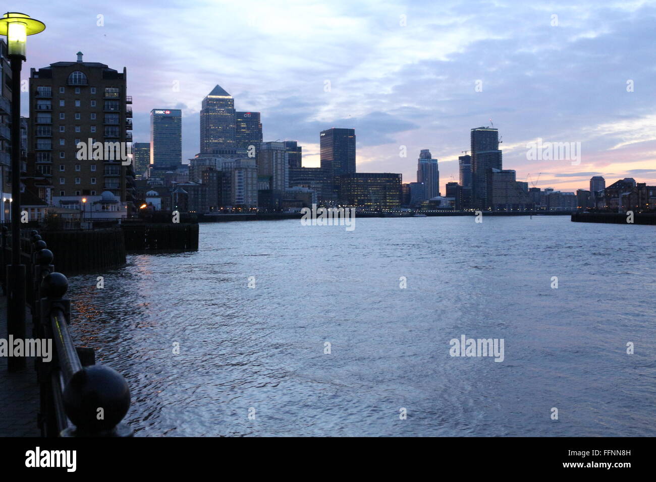 The wharf nightlife hi-res stock photography and images - Alamy