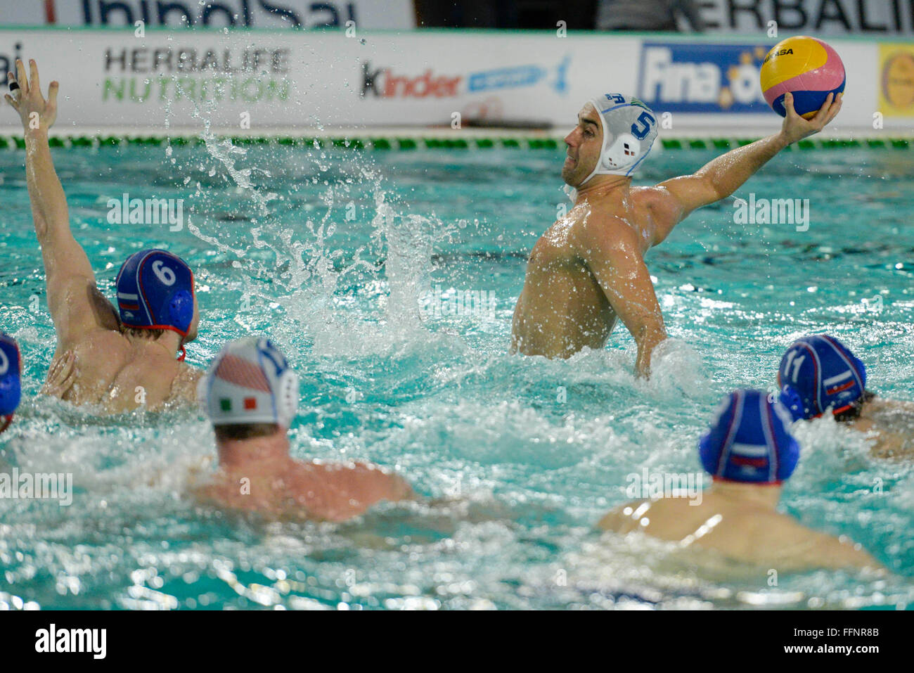 Turin, Italy. 16th February, 2016. Alex Giorgetti of Italy shoot the ball for goal against  Russia during the match between Russia and Italy  at the Waterpolo World Championships in Turin  Palazzo del Nuoto on Febraury 16, 2016 in Turin, Italy. Credit:  Stefano Guidi/Alamy Live News Stock Photo