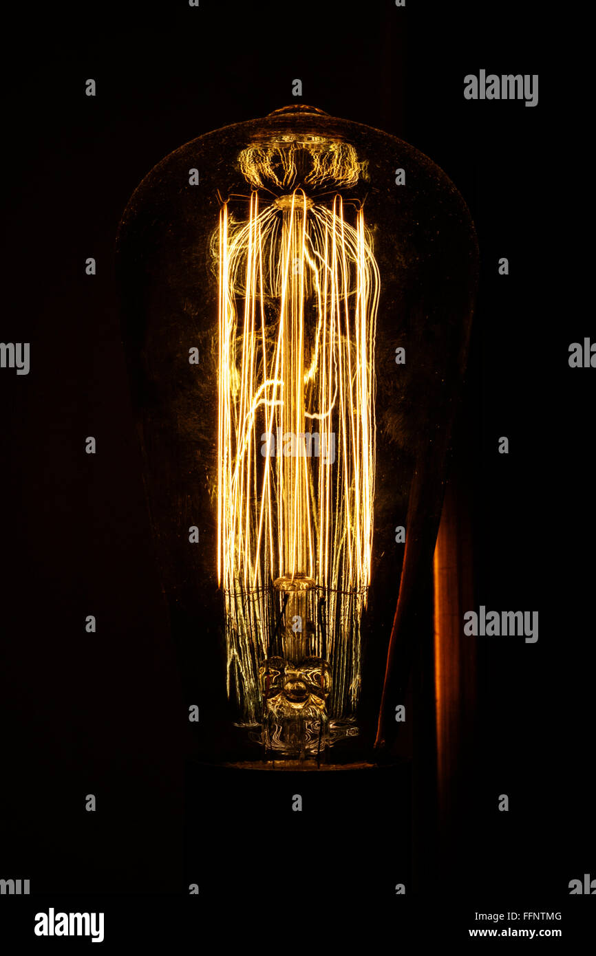 Classic bulb hi-res stock photography and images - Alamy