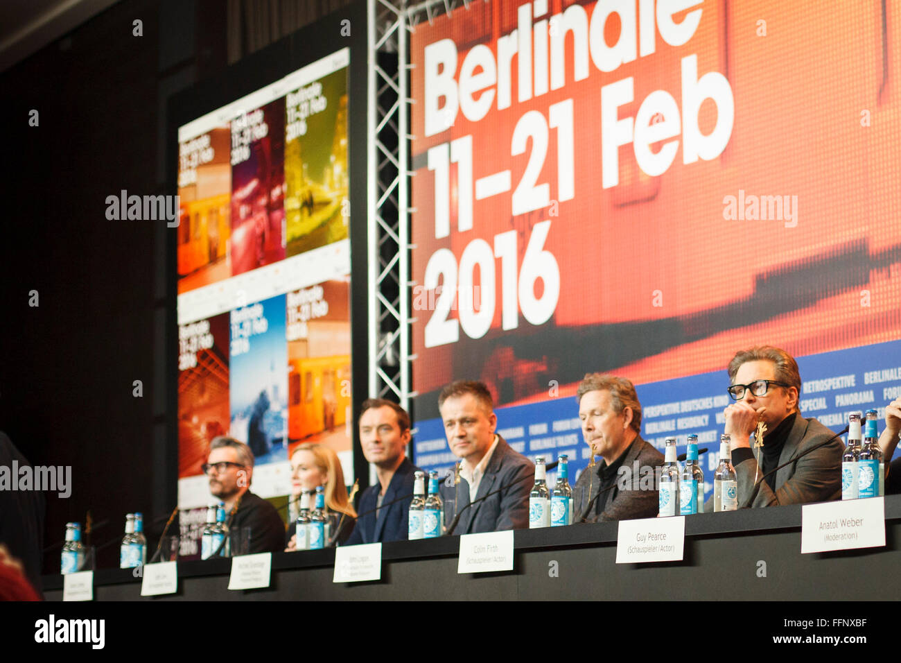 Berlin, Germany. 16th February, 2016. Director Michael Grandage, actors Colin Firth, Jude Law, Guy Pearce, Laura Linney, writer A. Scott Berg, screenplay John Loganand guest attend the 'Genius' press conference during the 66th Berlinale International Film Festival Berlin Credit:  Odeta Catana/Alamy Live News Stock Photo