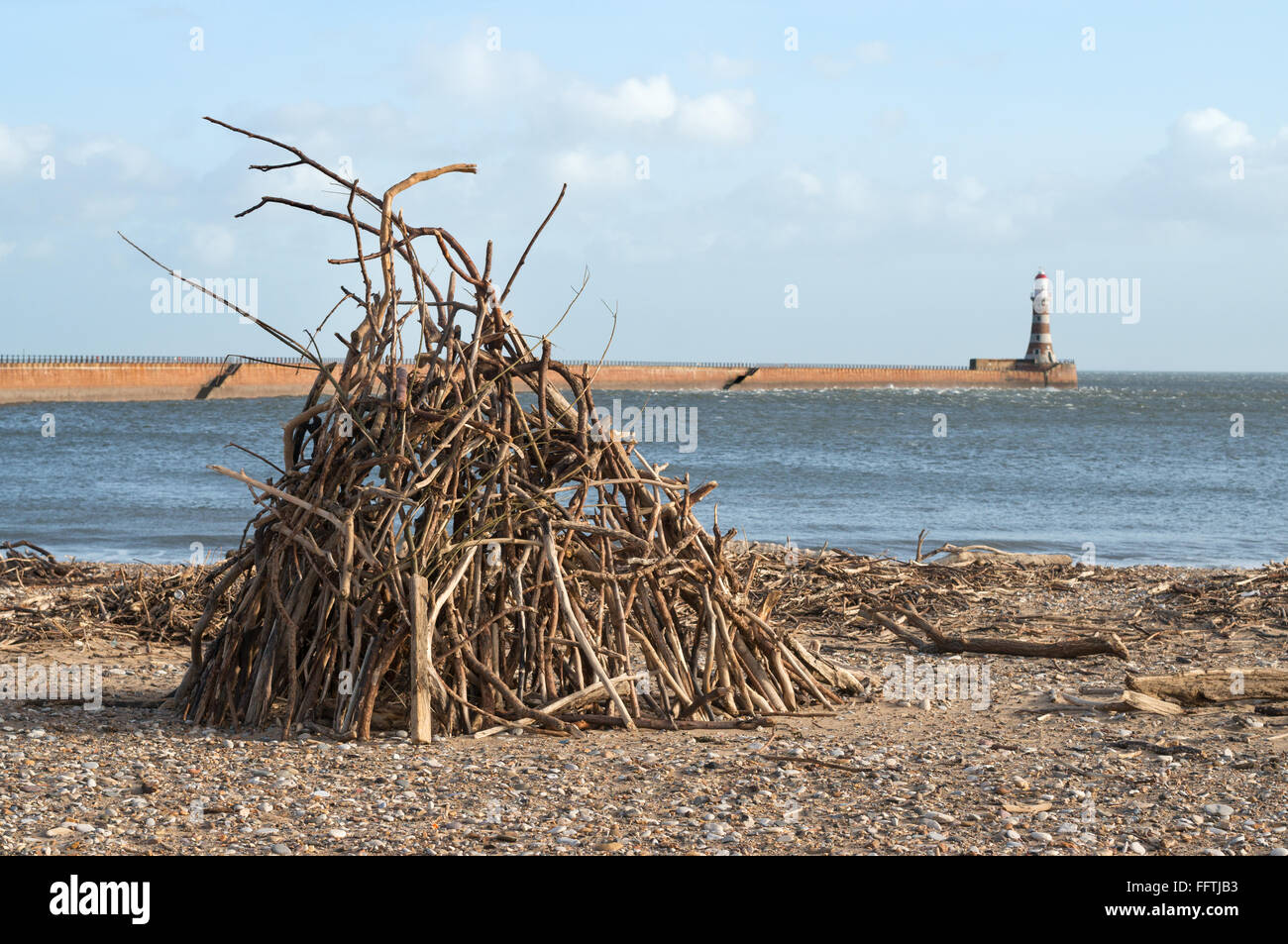Stack driftwood on beach hires stock photography and images Alamy