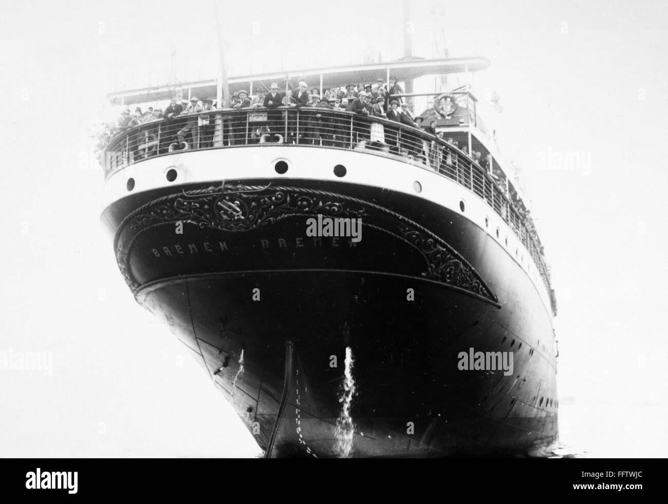 Photograph Vintage Steamship Bremen Year 1905 11x14 