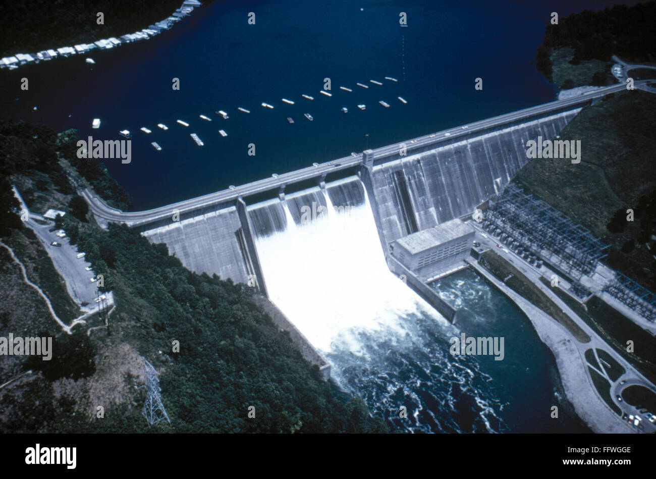 TENNESSEE VALLEY AUTHORITY. /nA dam in Tennessee built by the Tennessee Valley Authority in the