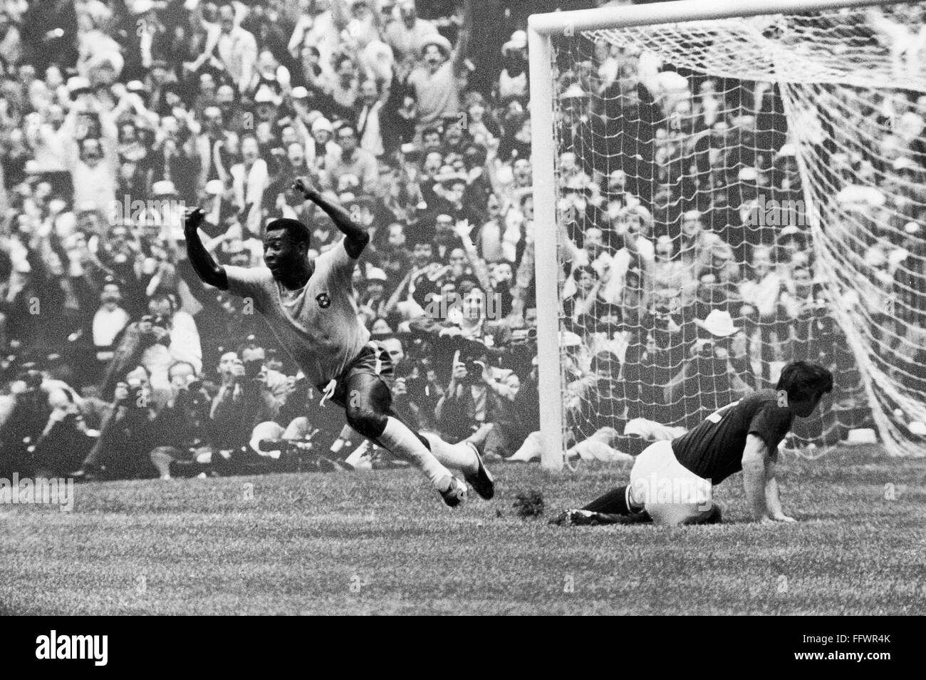 Soccer World Cup 1970 NpelΘ Scores Brazil S First Goal Against Italy During The 1970 World