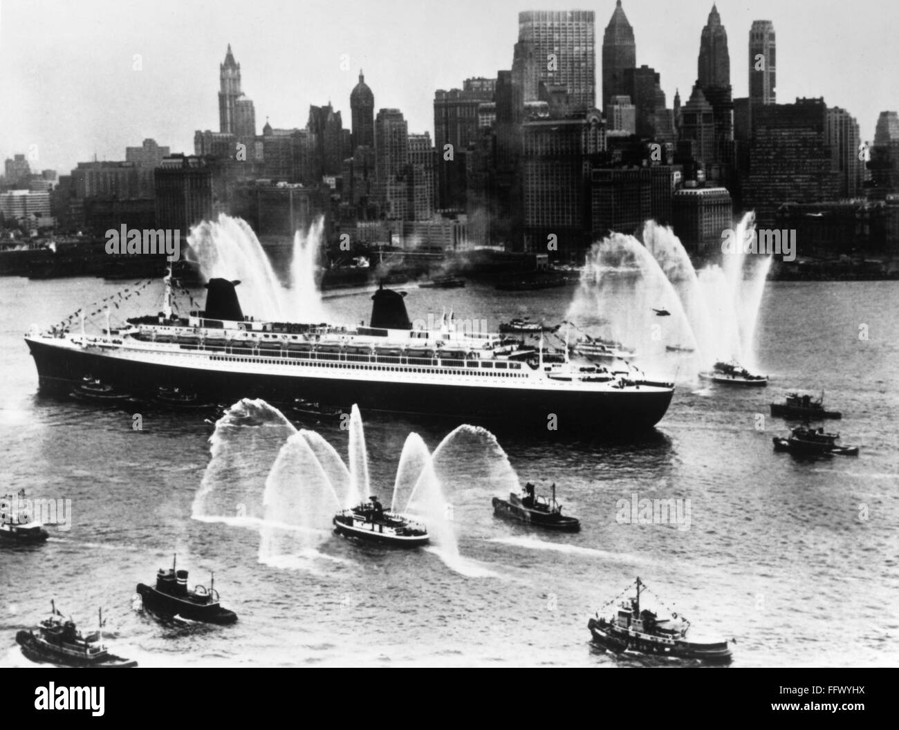 OCEAN LINER FRANCE, 1962. /nFrench Line's SS France arriving in New