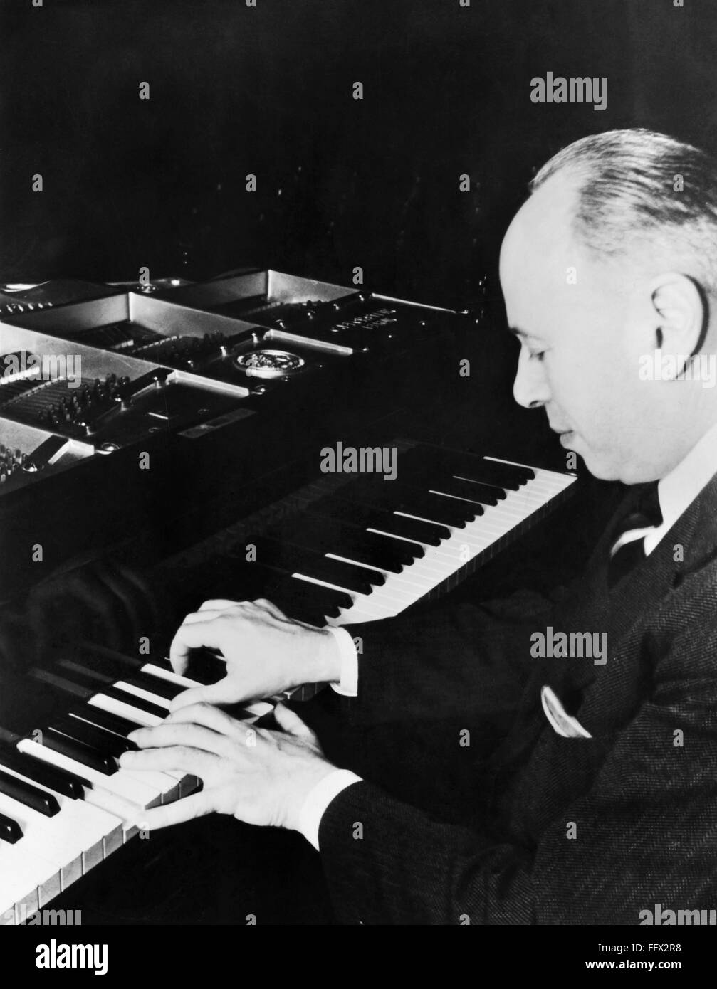 ALEXANDER BOROVSKY /n(1889-1968). Russian pianist. Photographed c1942 ...