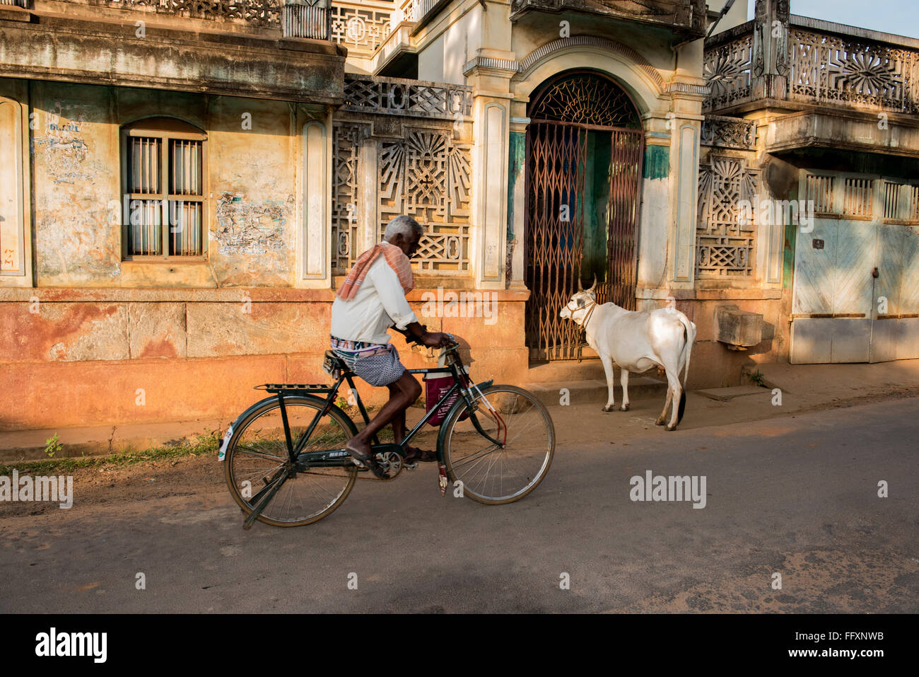 Tamil village man hi-res stock photography and images - Alamy