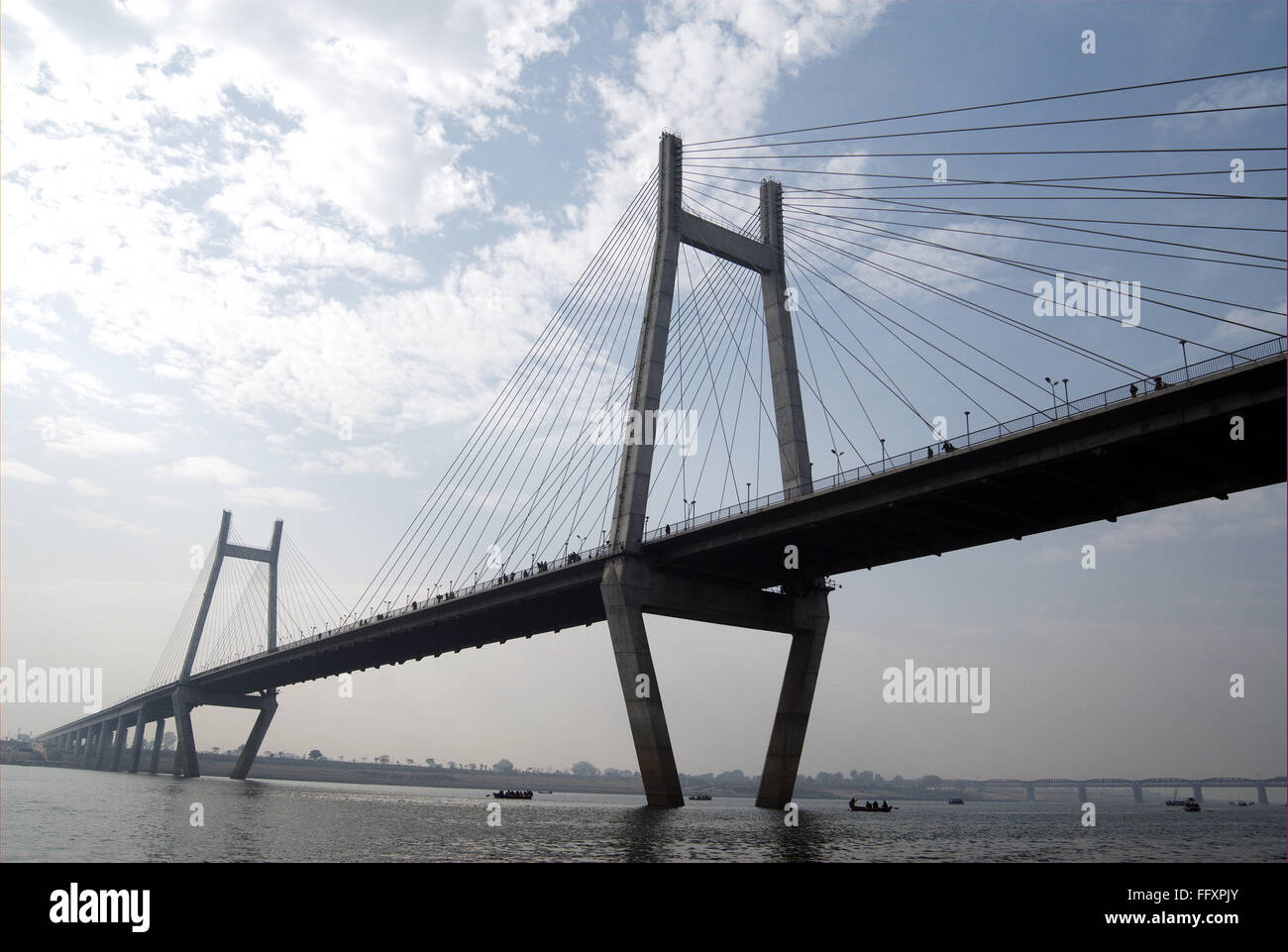 New Yamuna Bridge, cable stayed bridge, road bridge across Ganges near Saraswati Ghat at Allahabad, Prayagraj, Uttar Pradesh, India Stock Photo